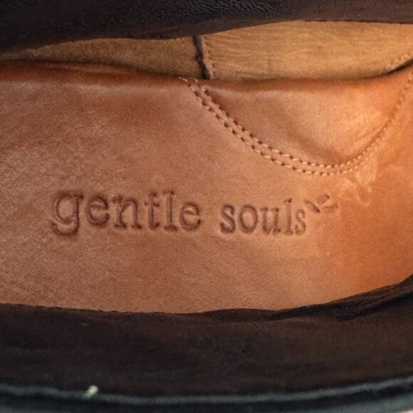 Gentle Souls by Kenneth Cole Top Cast Black Leather Maryjane Cuban Heel Size 7.5 - Picture 12 of 15